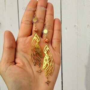 Gold Palmistry Hand Earrings Celestial Boho Dangle Earrings with Sun Charm, Oran